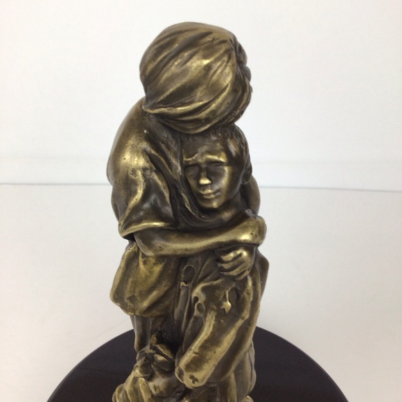 Brass Christian statue of Mother & Child on base - Picture 4 of 13